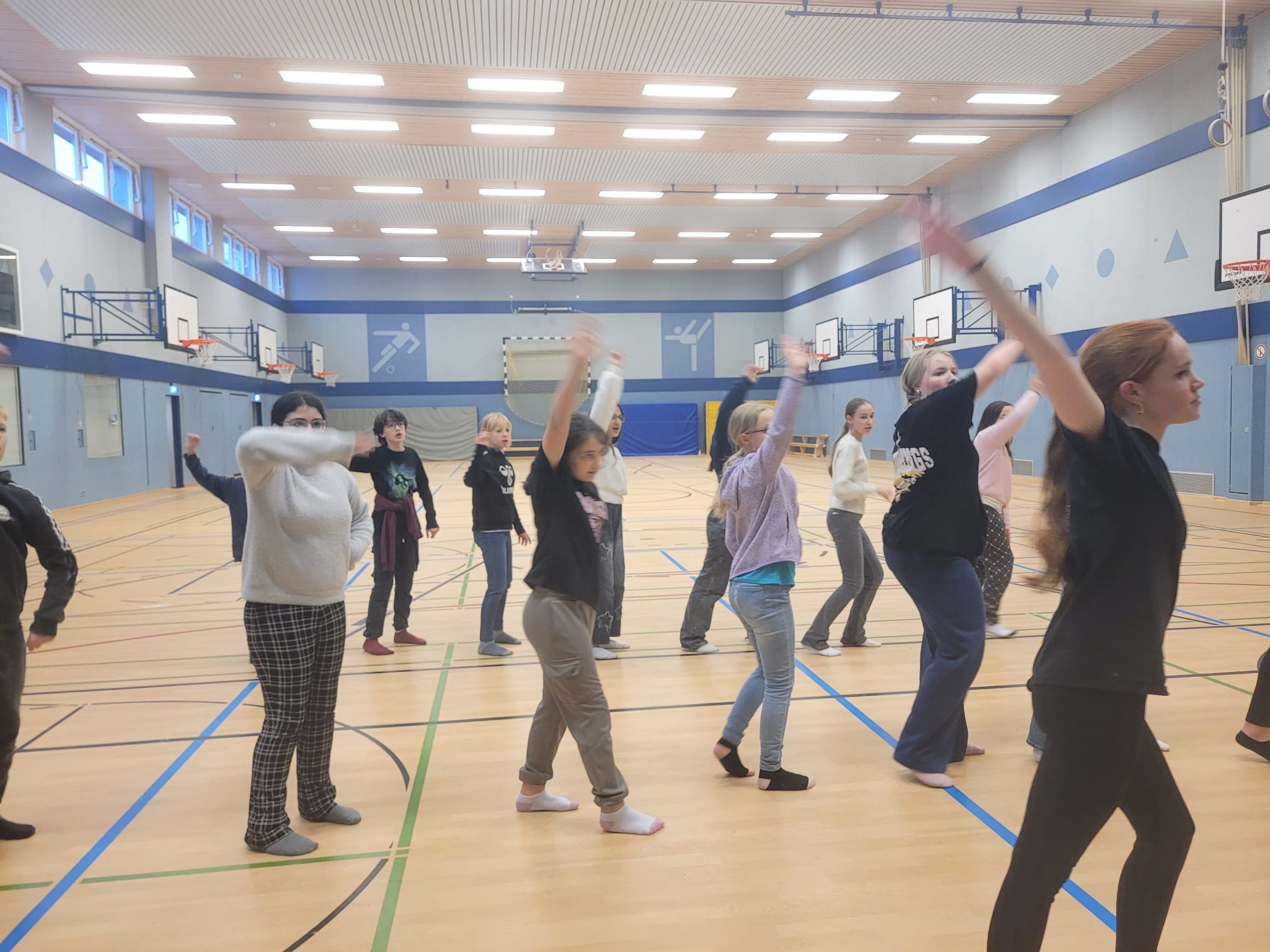 f7b9addb-6747-4f0d-b501-7cf0b93a9fc4