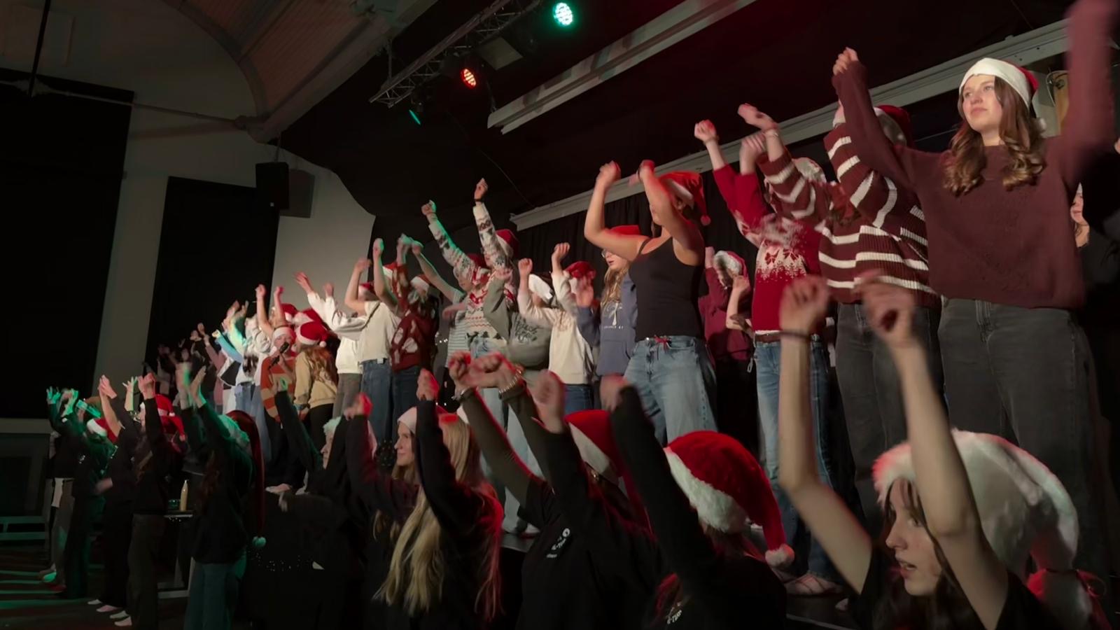 d2b61a19-fff7-40b5-a2af-f9831b23d62f