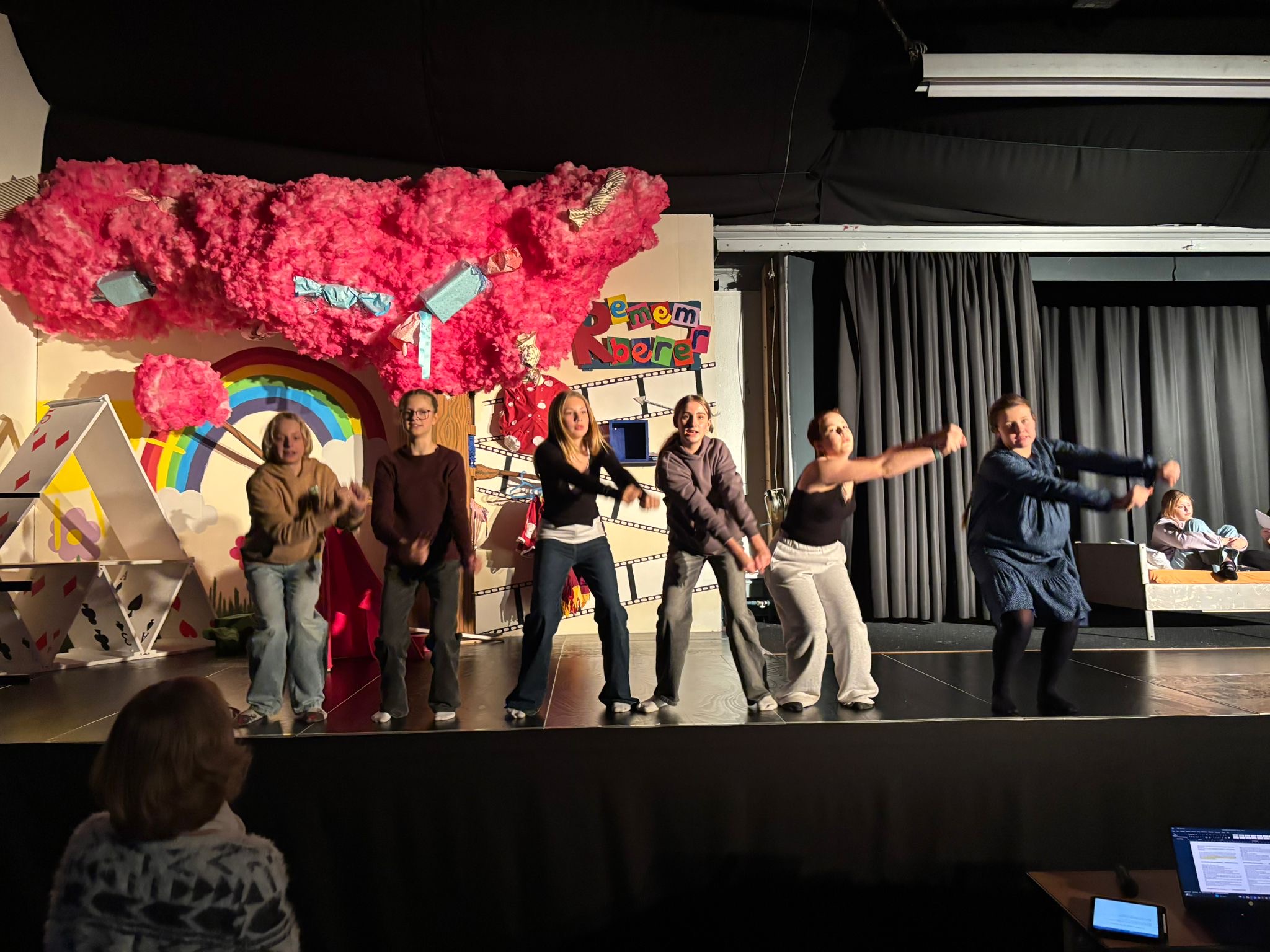 122fd0cc-99e8-45d2-8f08-67d9d0d80c89