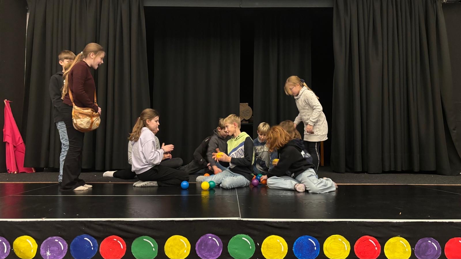 38db22b3-2b65-4996-a427-04ded1d12d69