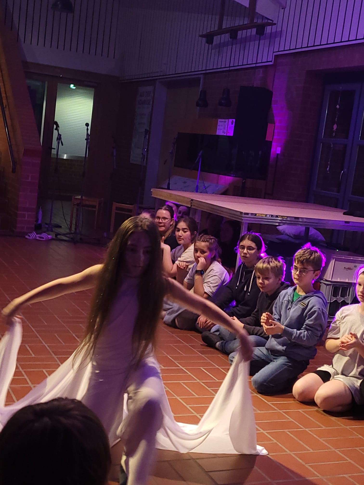 4760b806-838a-4e9b-8ab7-0c6124673cfc