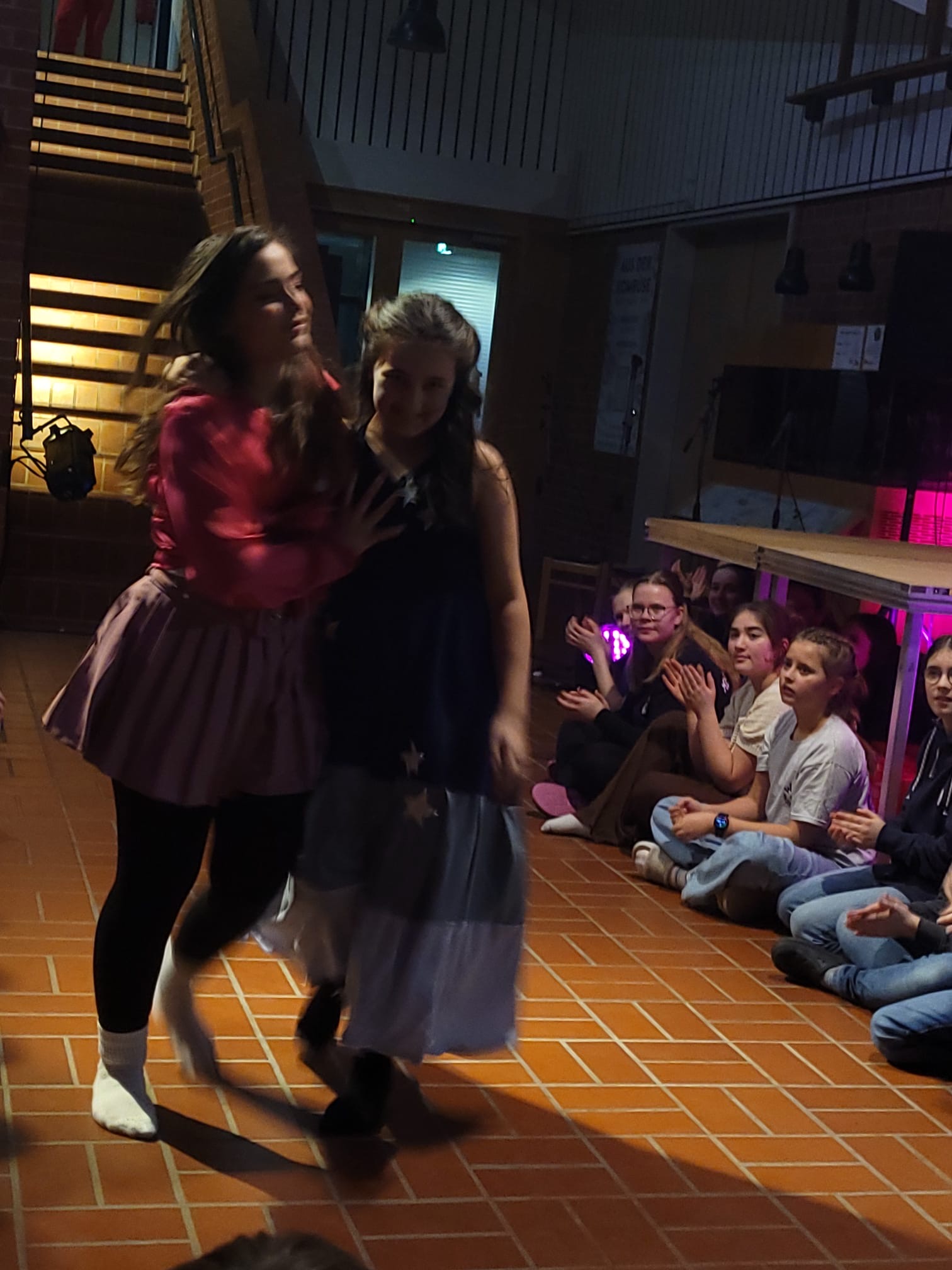 5661df50-e647-438a-8a53-1c833c860502