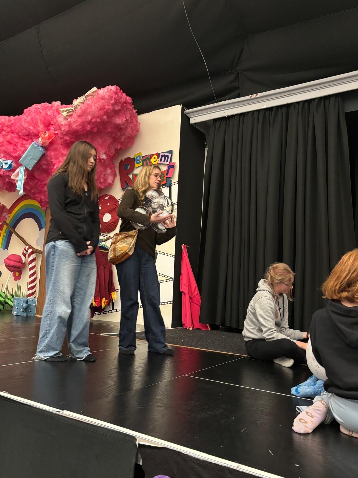 59bec4b8-5cc3-400d-bf95-5da784c1687f