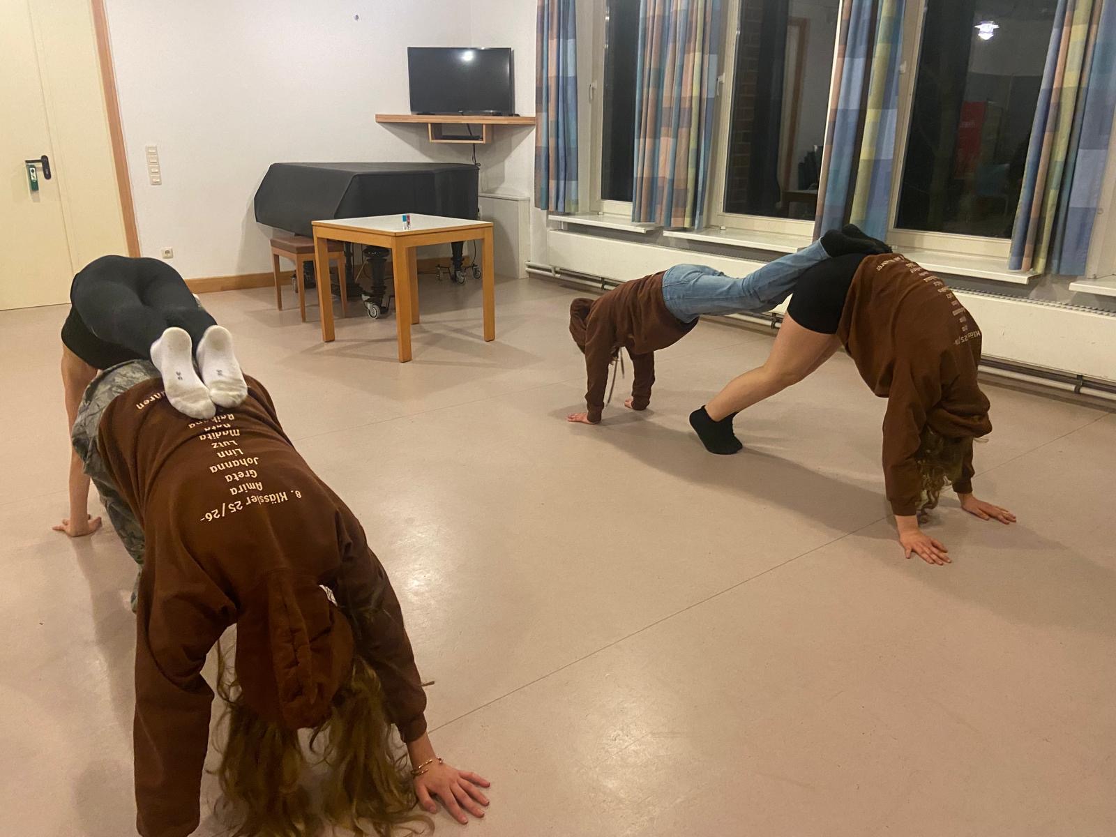 6e73ae9b-ae76-4682-917d-ad3de6429834