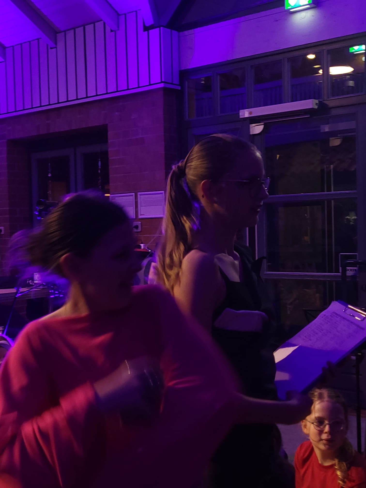 881b22ef-e695-4b0f-b4d0-106d34f88014