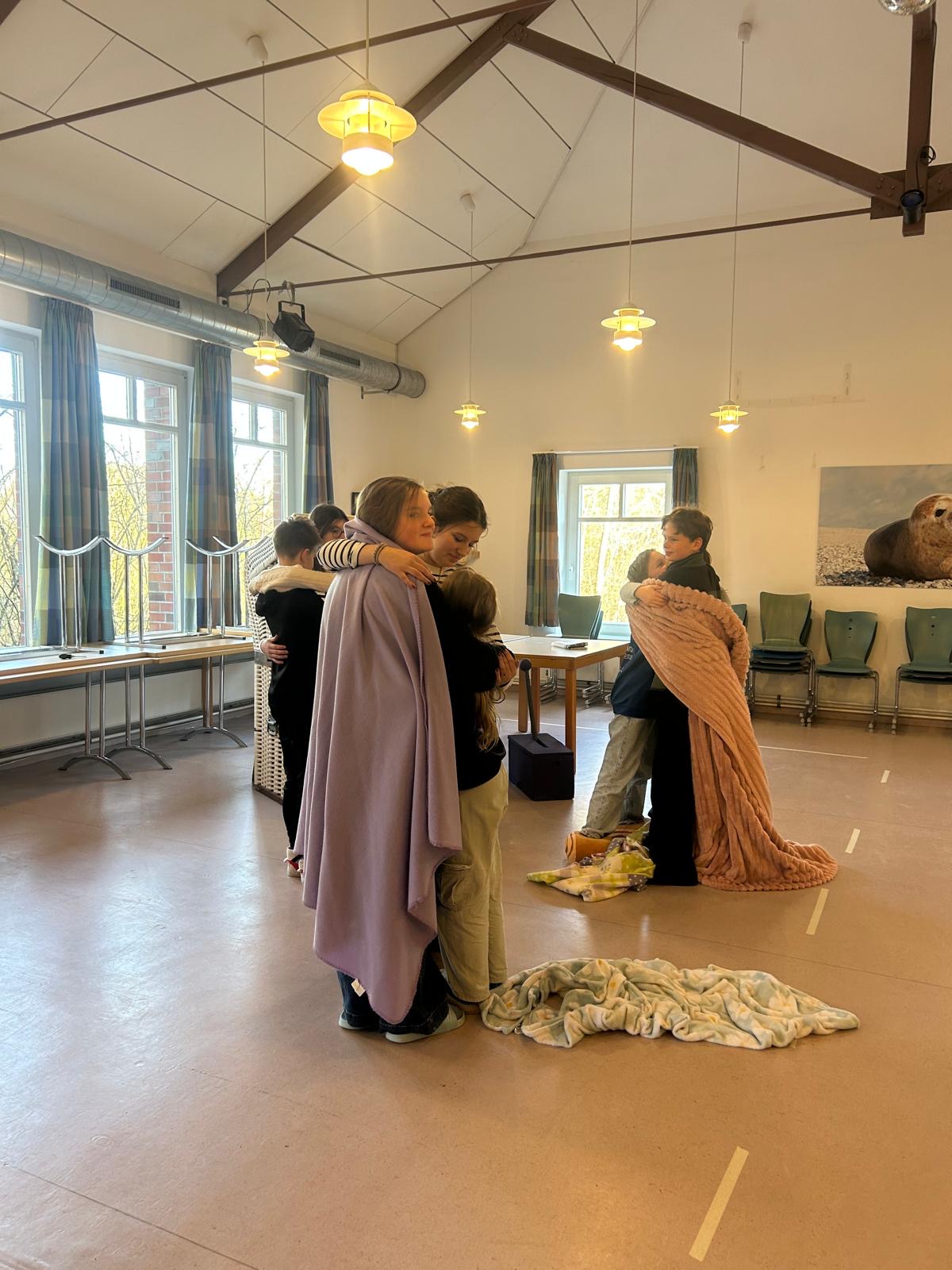 a9776851-87dd-4bc3-ae34-8db1e6ca6995