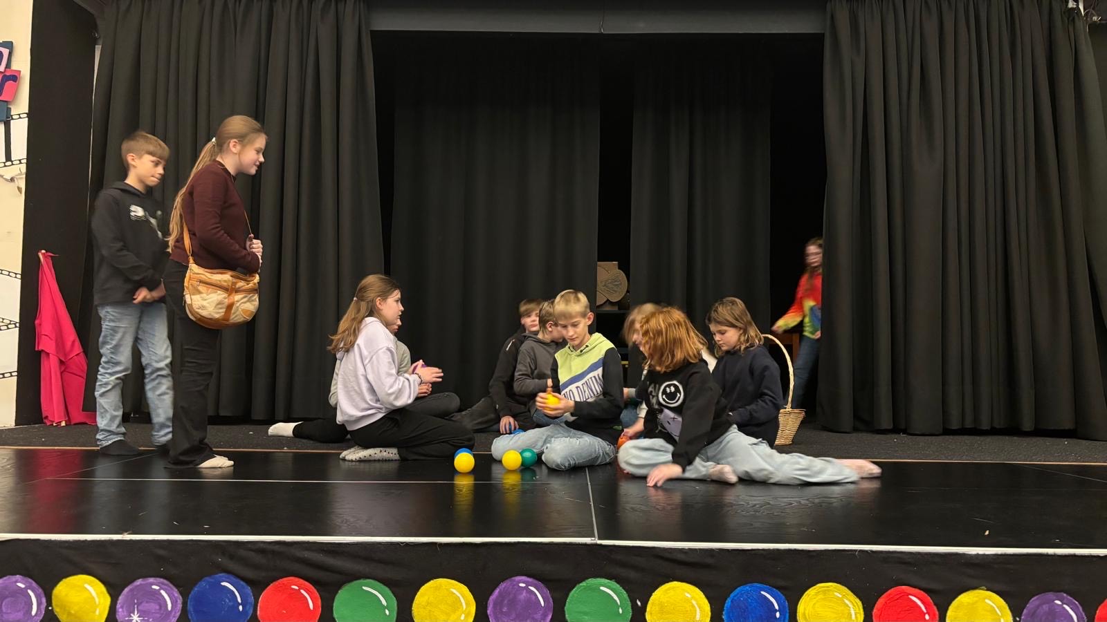 aefa181b-f329-4616-84c2-3c5611b829f2