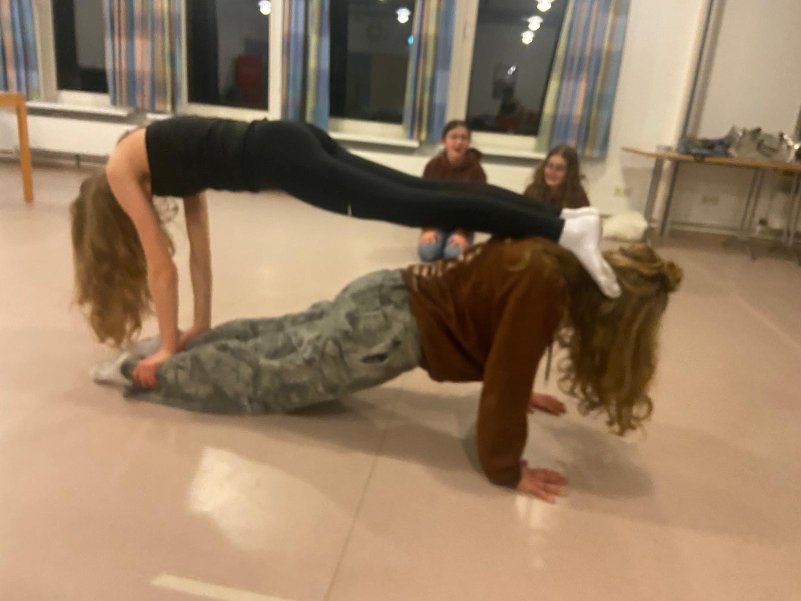 b0d0ec1c-a6b9-44a9-a1c0-929d5be817ba