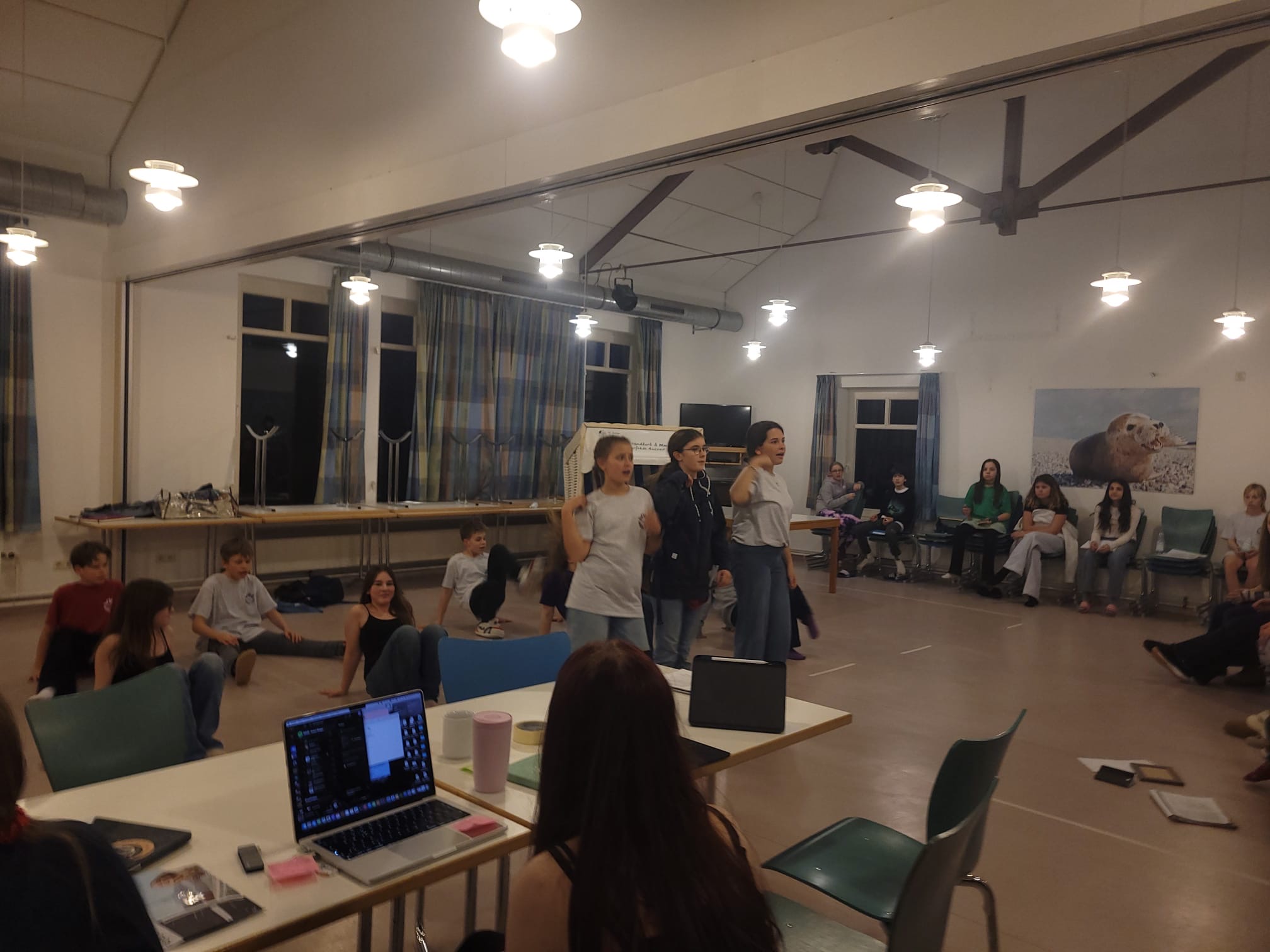 e2f80bab-6d1a-420d-ade8-75aa64ea4c81