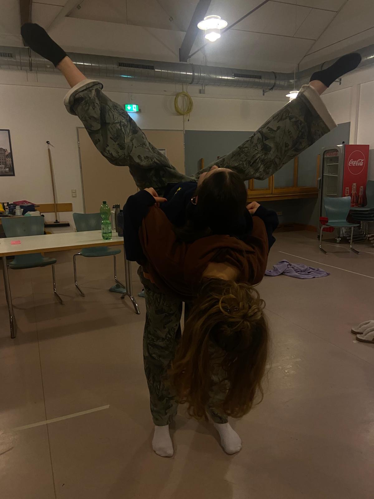 eba64bc3-f3bb-456f-9749-bdd331bf2b7b