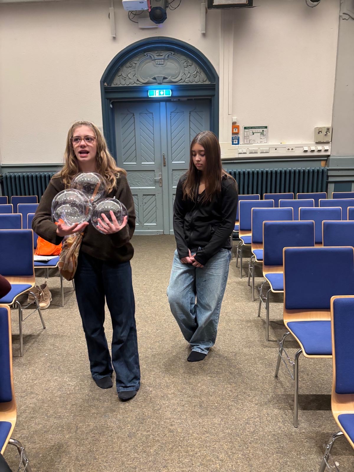 f1d9f632-eabc-4b87-b116-92386430c266