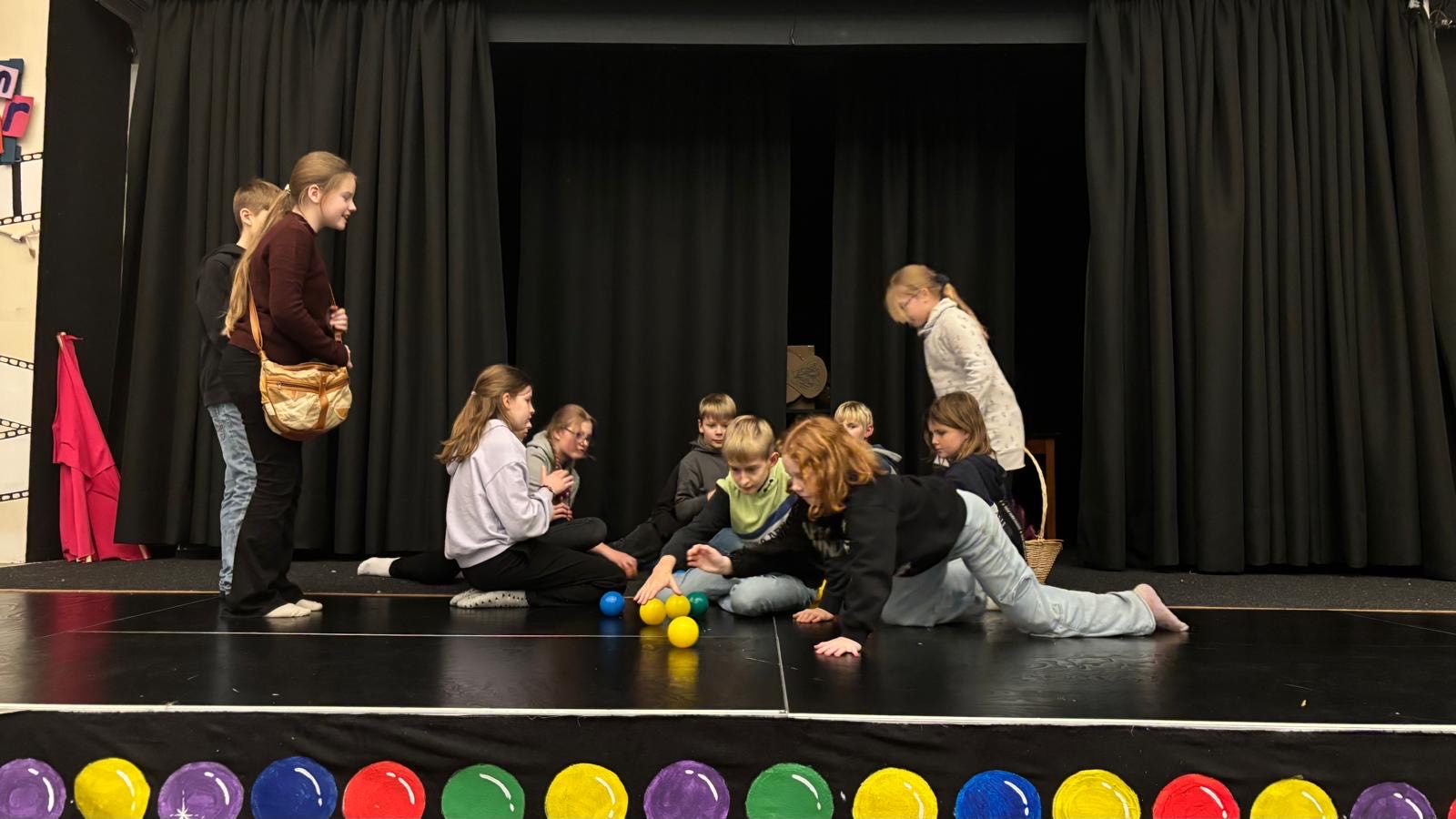 f414e12e-fb94-4b2b-a65d-357ad932528b