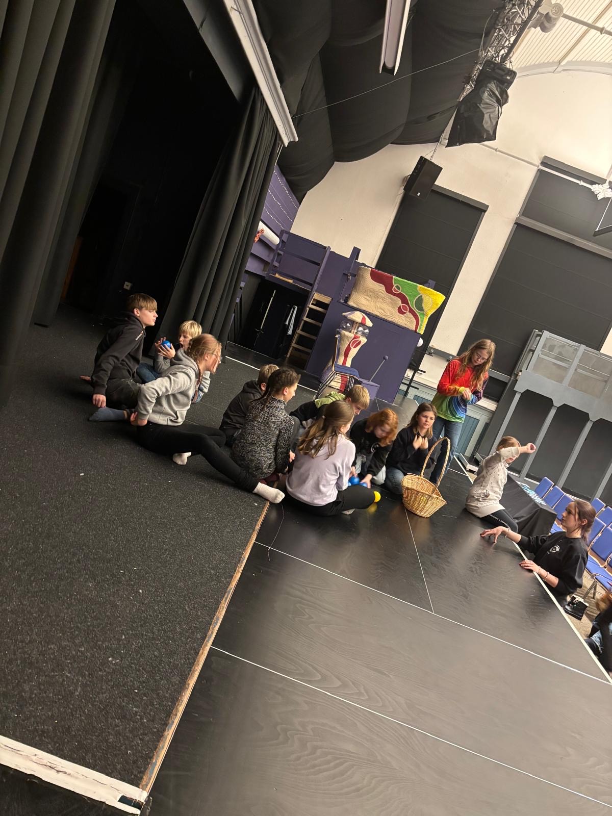 f8f6567c-9e3c-4689-8a7b-70114d043628