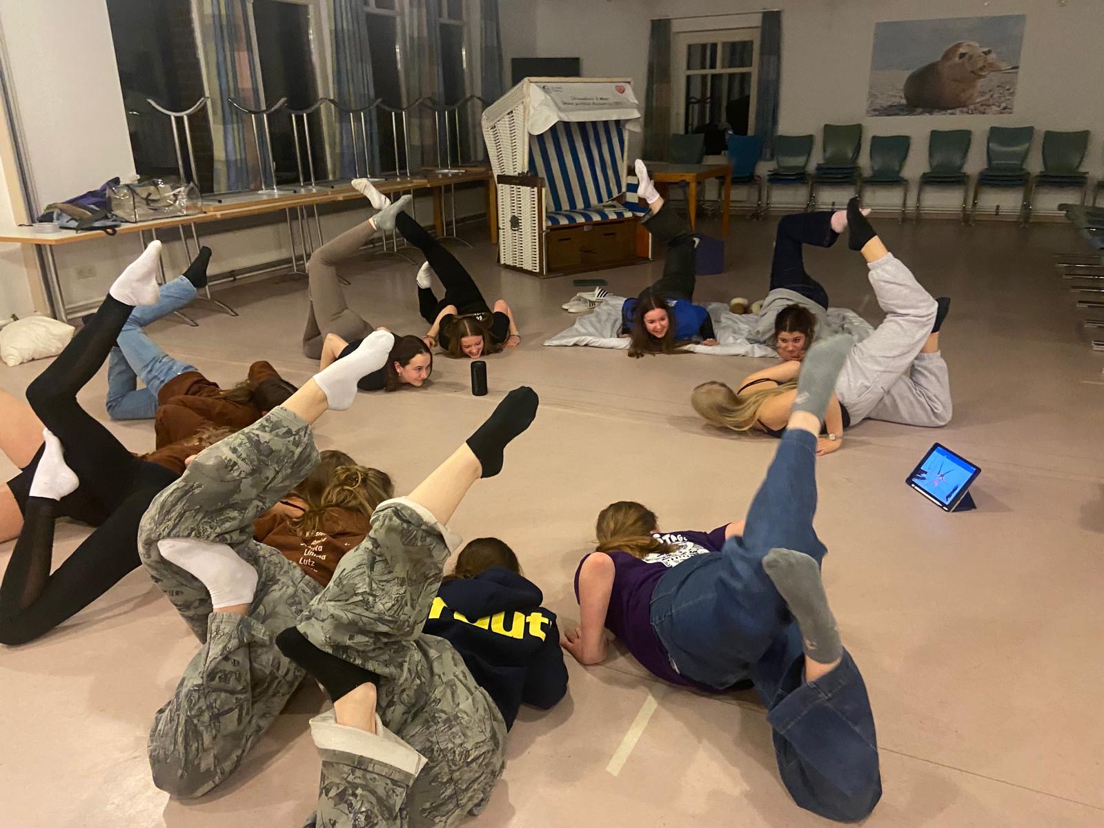 ff095adf-1fc6-44b1-acf0-c6ce3738e5a7