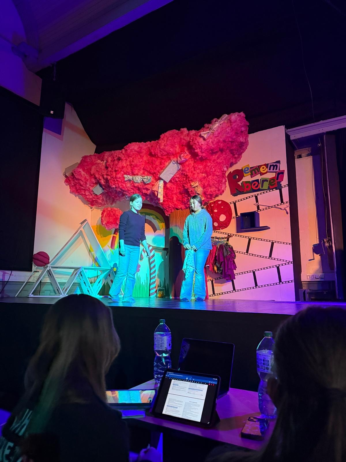 af78fe09-1ebd-4a0a-944d-412ca38f0827